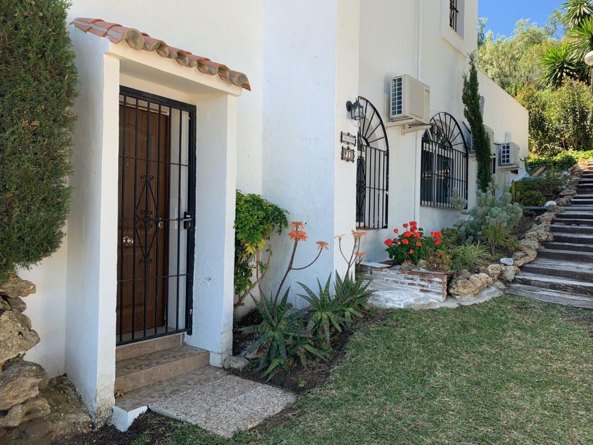 Calahonda Apartment Sitio de Calahonda الغرفة الصورة